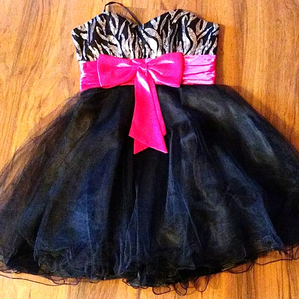 Teen formal dress above the knee